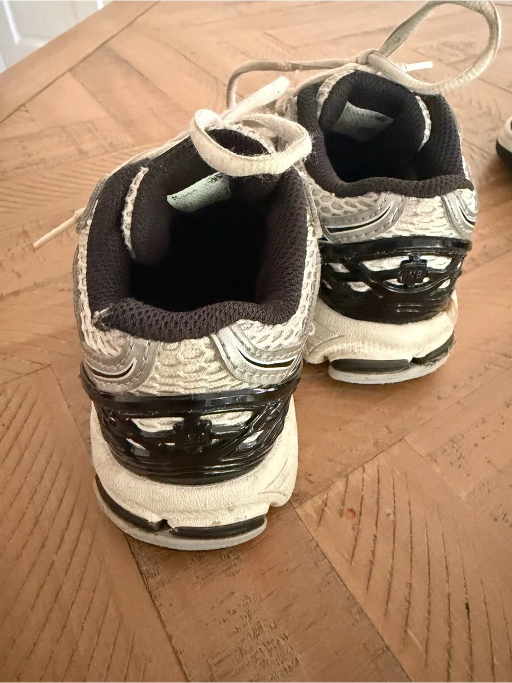 New Balance Kids Black and White Sneakers Duo
